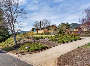 205 Humbug Rd, Yreka, CA 96097