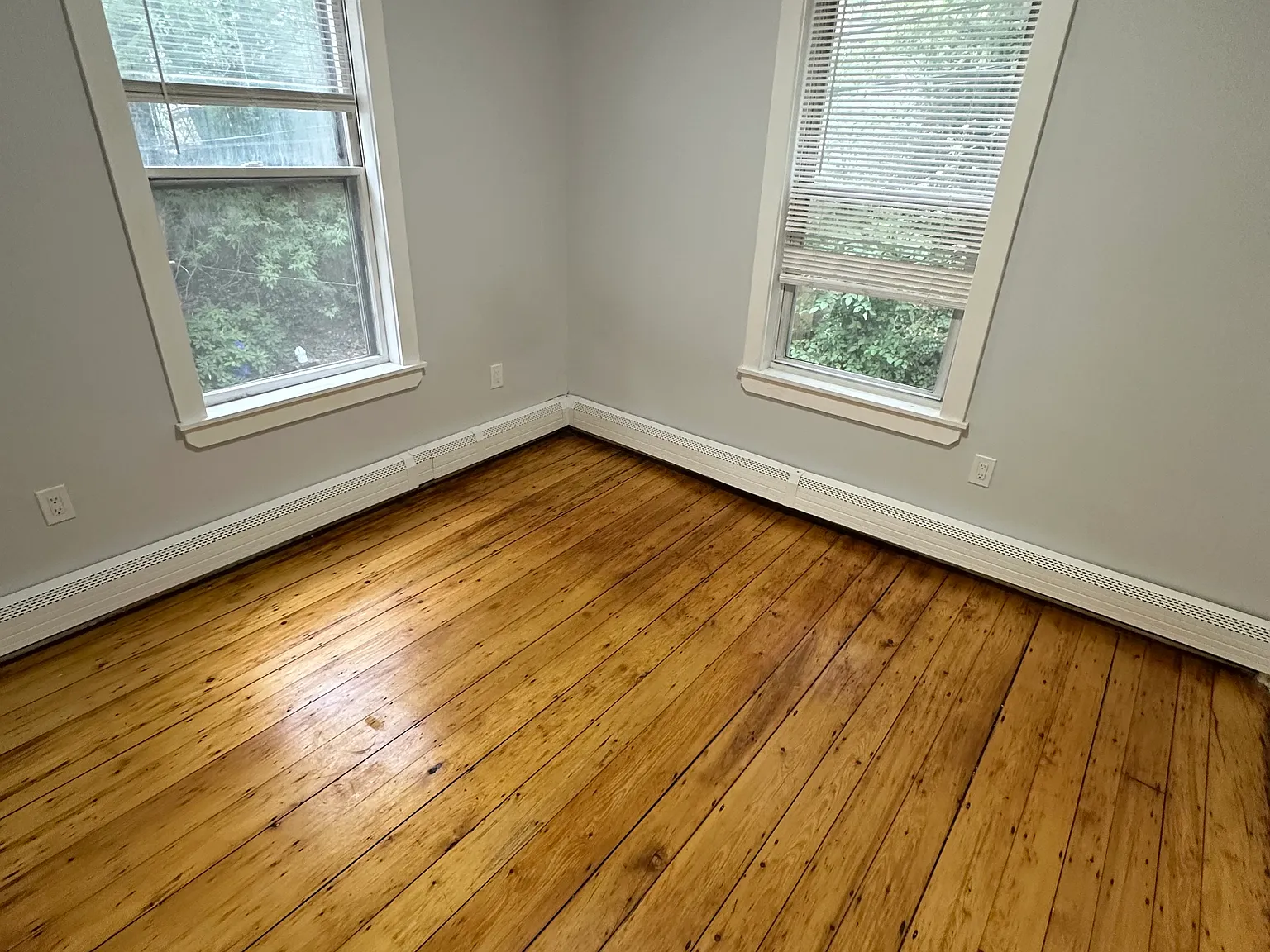 3 bed, $3,400 — Photo 2