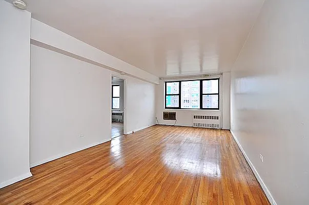 Sold by REMAX Distinguished Homes | media 19