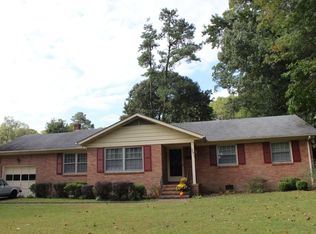 207 Normandy Ln, Newport News, VA 23606