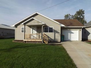 680 S Illinois St, Coal City, IL 60416