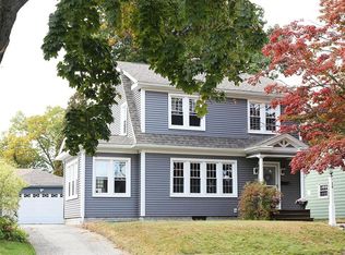 14 Lancaster St, Springfield, MA 01118