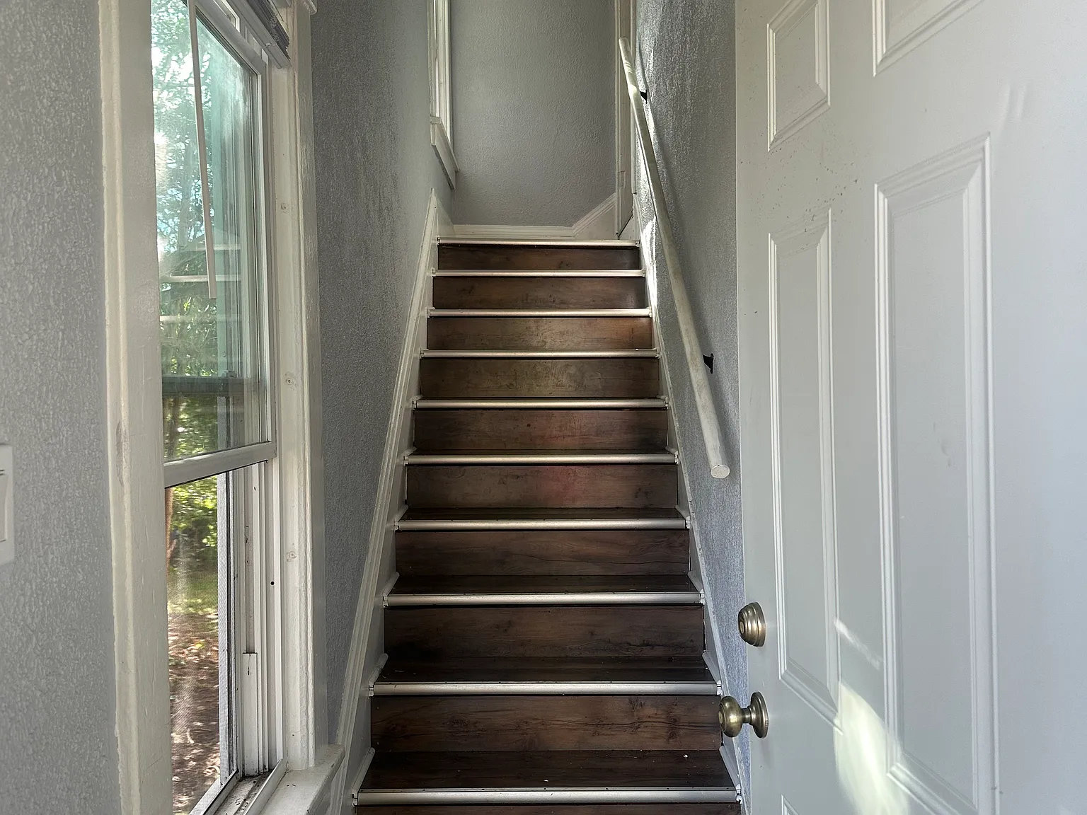 2 bed, 600 sqft, $995 — Photo 3