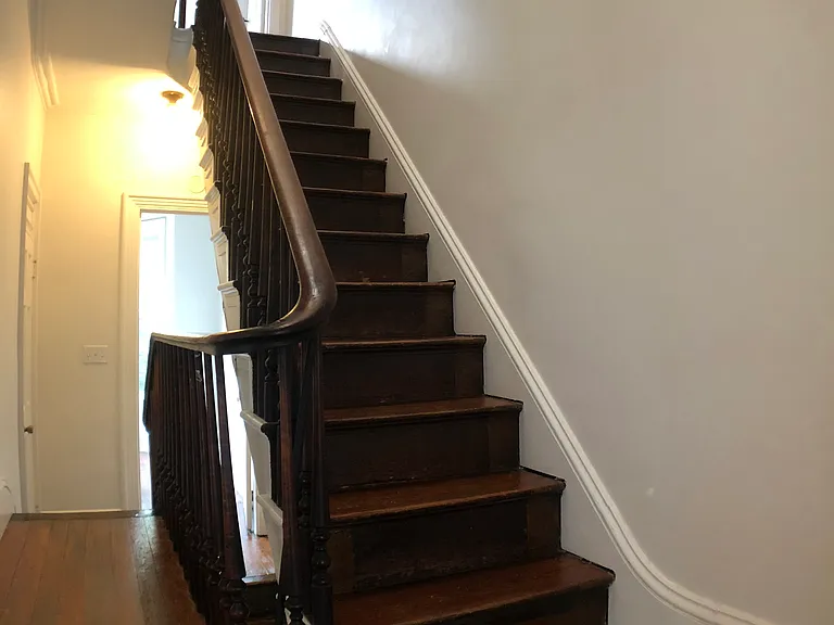 120 N Lambert St — Photo 11