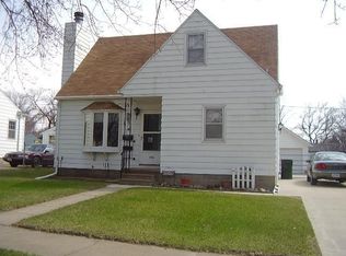 1146 Cornwall Ave, Waterloo, IA 50702