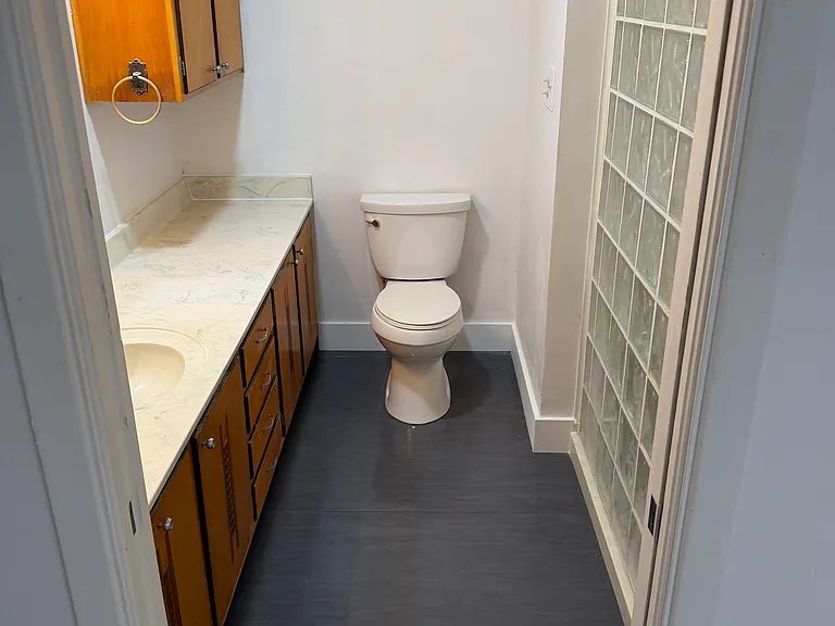 2205 Woodlawn Dr — Photo 11
