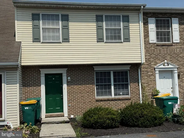 37 Queen Ave, Enola, PA 17025