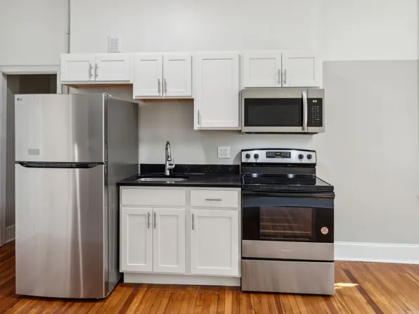 201 E Chestnut St, Coatesville, PA 19320