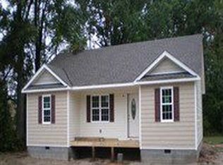 20344 Laurel Rd, Petersburg, VA 23803