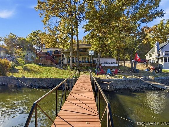 3rd image of 376 Wundurvue Cir