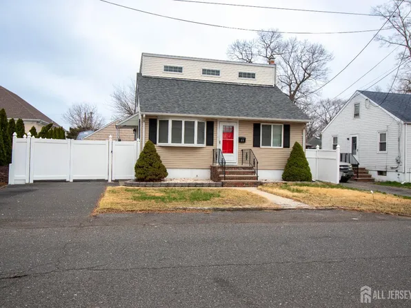 11 Tyndale Ave, Monroe Township, NJ 08831