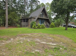 216 Pinecone Ave, Raeford, NC 28376