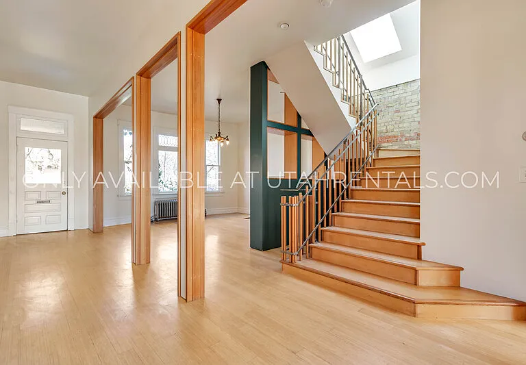 1218 E 600 S — Photo 18