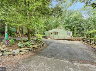 215 Pine Ridge Ln, Fayetteville, PA 17222