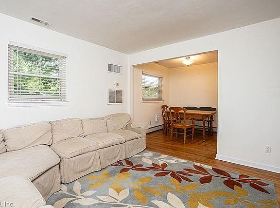 4th image of 6242 Niagara Cir