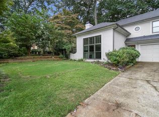 1406 Chatley Way, Woodstock, GA 30188