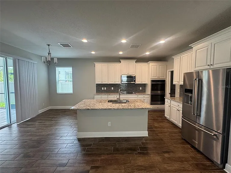 16154 Monterey Greens Cir — Photo 45