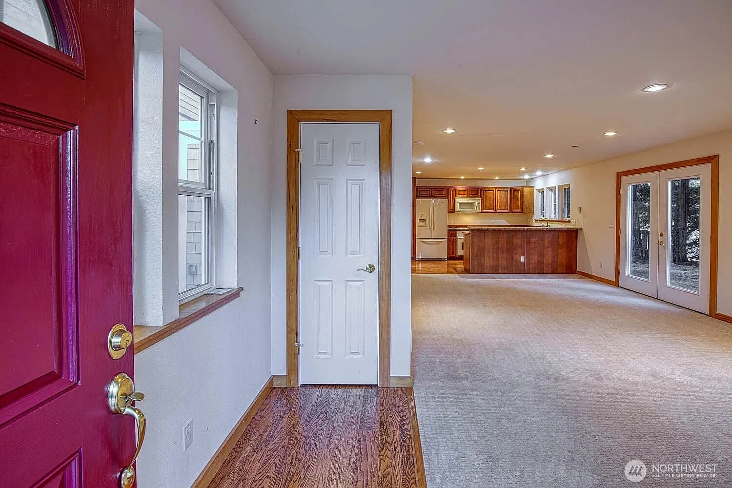 2 bed, 1400 sqft, $2,595 — Photo 3