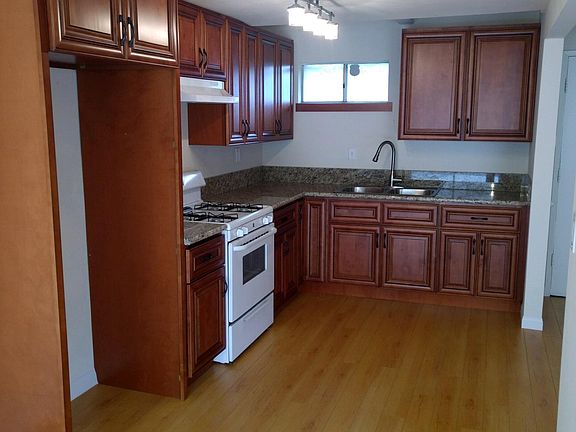 2nd image of 13701 Hubbard St Unit 15