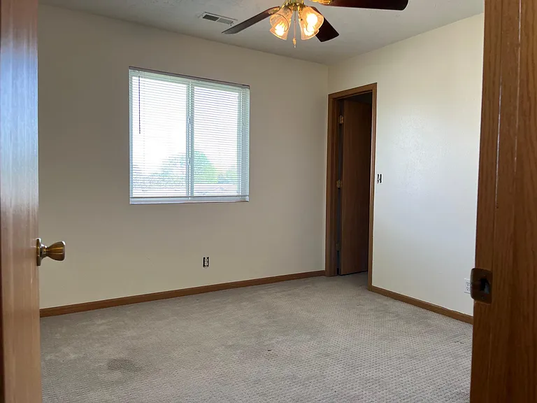 7519 N 285th Avenue Cir — Photo 15