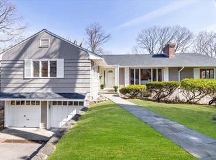 310 Old Colony Rd, Hartsdale, NY 10530