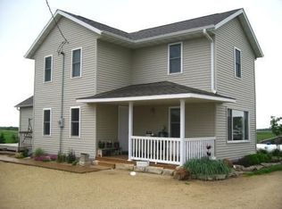 1954 Linn Grove Rd, Martelle, IA 52305