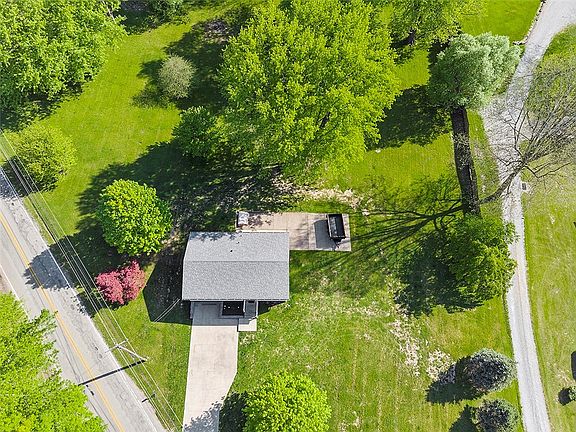 2nd image of 4240 Turner Valley Rd