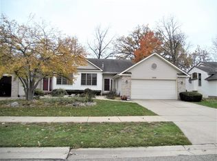 7233 Glen Terra Dr, Lansing, MI 48917