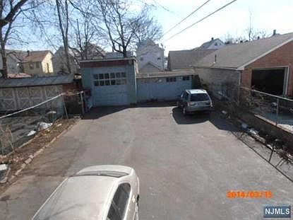 2nd image of 637-639 Adams Ave