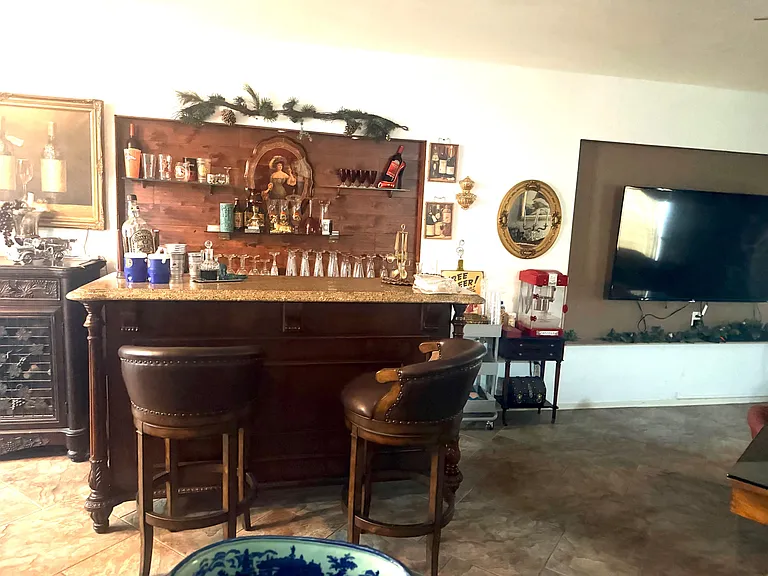N Titanium Ln — Photo 8