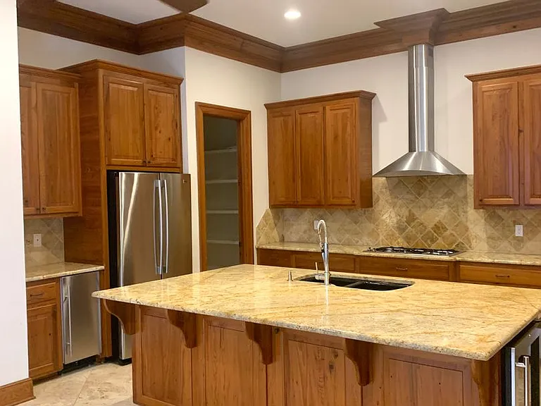 2724 Bocage Lake Dr — Photo 6