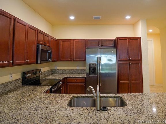 3rd image of 5883 NW 56th Pl