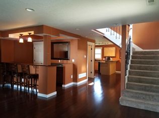 510 9th St #7, Baldwin City, KS 66006