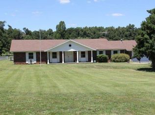 1879 N Farm Road 93, Springfield, MO 65802