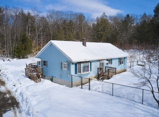 18 Gray Rd, Templeton, MA 01468