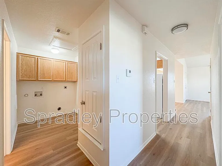 132 Lacey Lou Ln — Photo 10