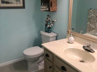 1013 Cross Meadow Rd, Knoxville, TN 37934