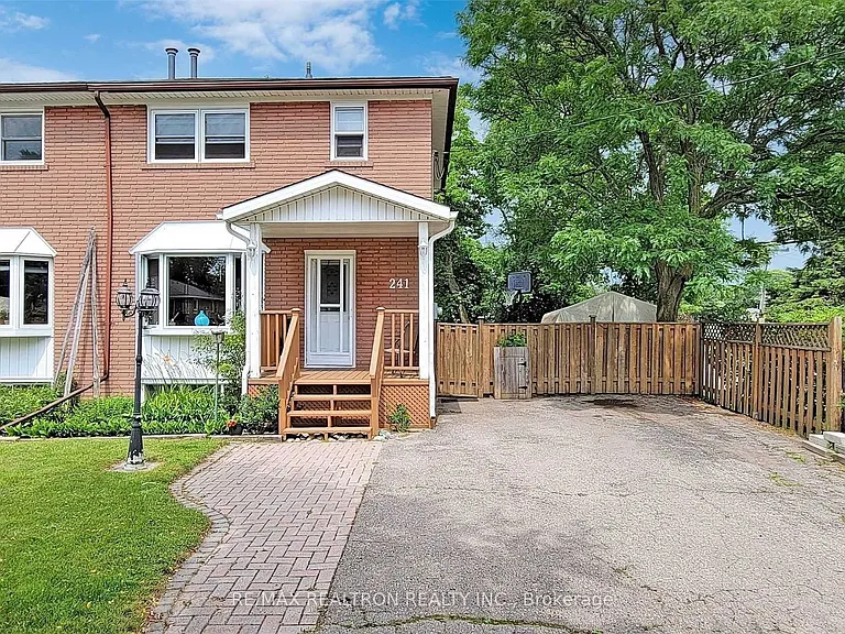 241 Septonne Ave — Photo 2