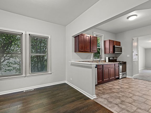 5th image of 5323 W Race Ave