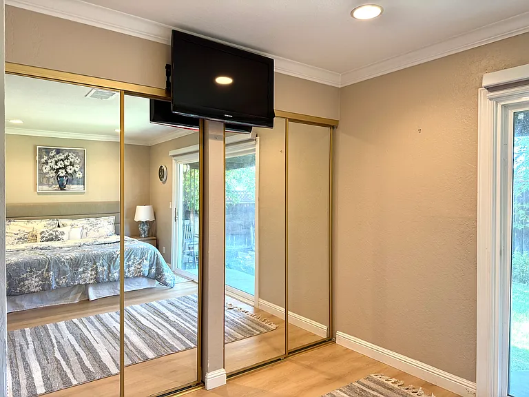 1403 Annapolis Way — Photo 27