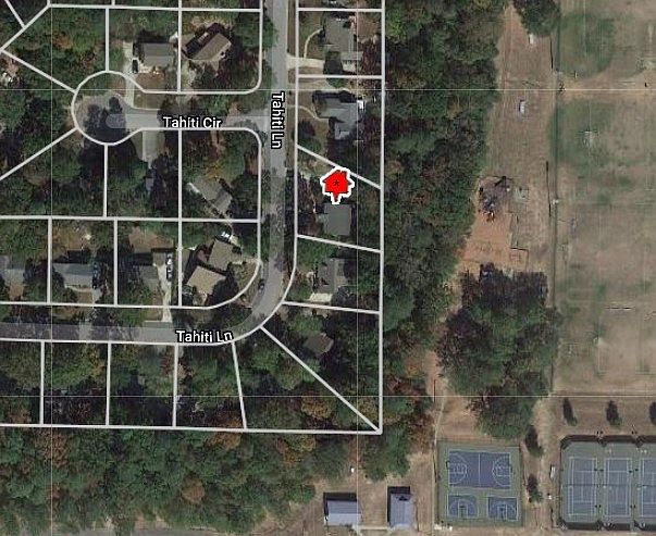 2nd image of 1920 Tahiti Ln