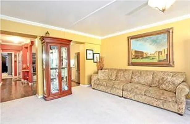 Sold by Douglas Elliman | media 13