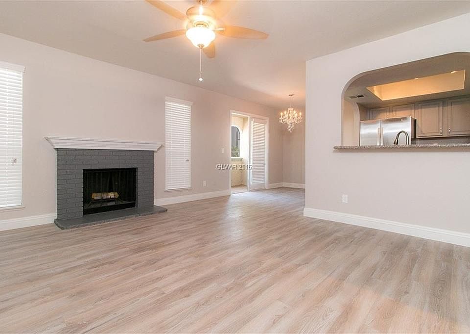 1st image of 2611 Sunfish Dr Unit B