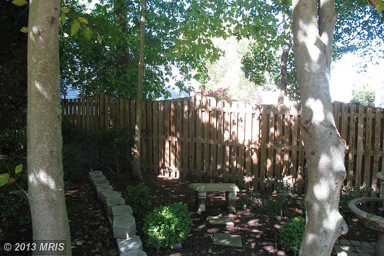 1st image of 1014 Summer Hill Dr