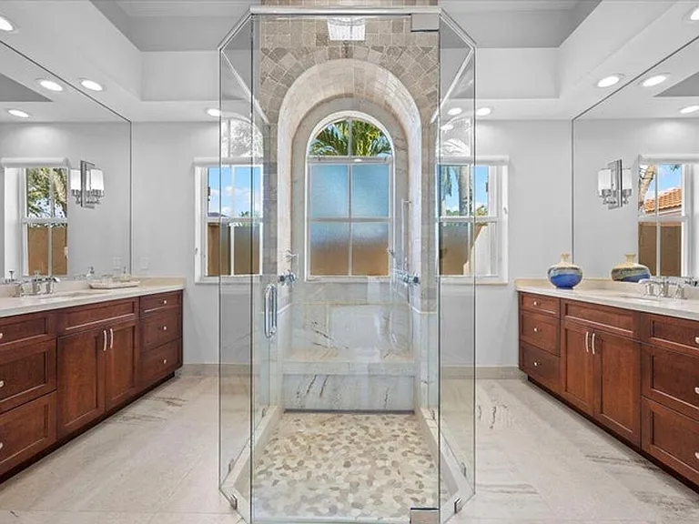 7557 Preserve Dr — Photo 25