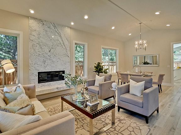 4th image of 20696 Greenleaf Dr