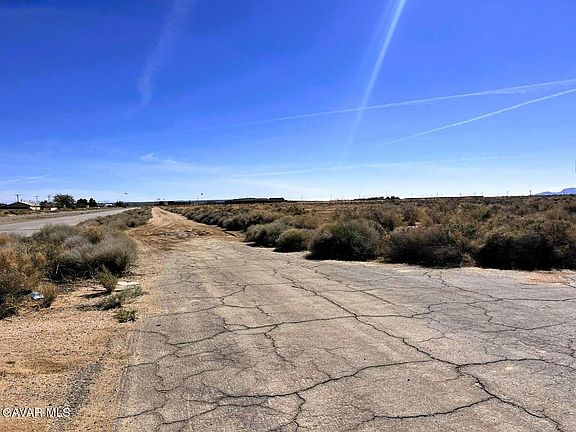 5th image of 20263 Neuralia Rd