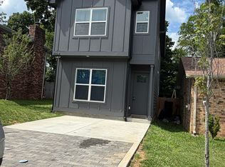 2958 Anderson Rd, Nashville, TN 37217