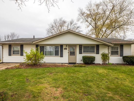2918 W 76th Ln, Merrillville, IN 46410