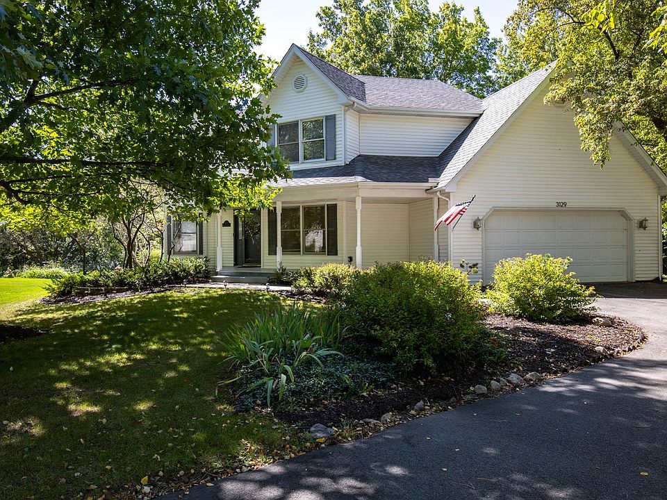 1st image of 3129 Applewood Ln